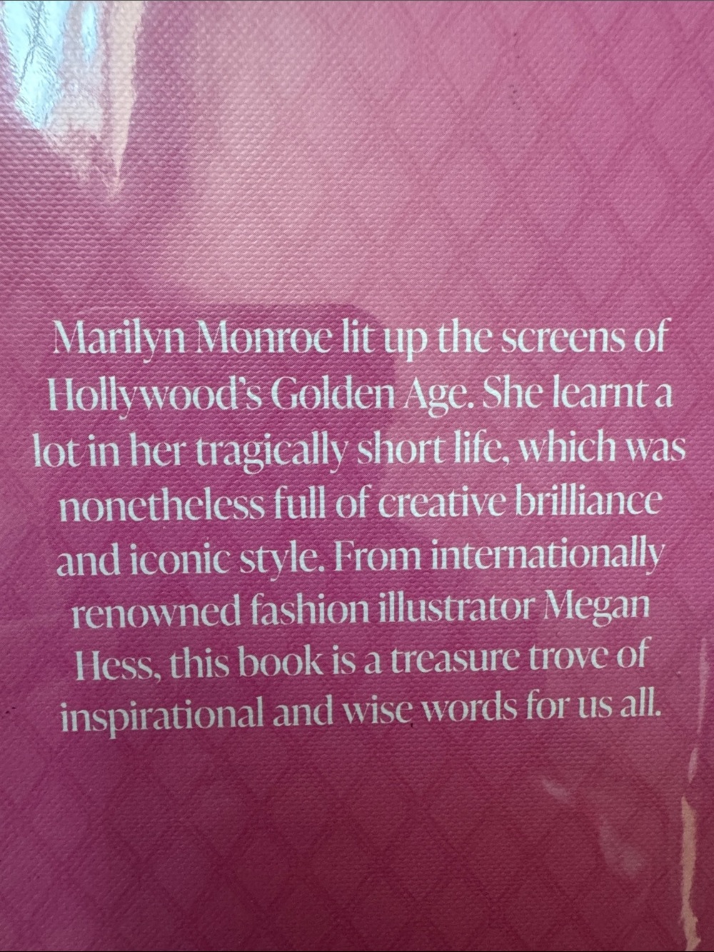 Marilyn Monroe
Hardcover Coffee table book - Picture 2 of 4